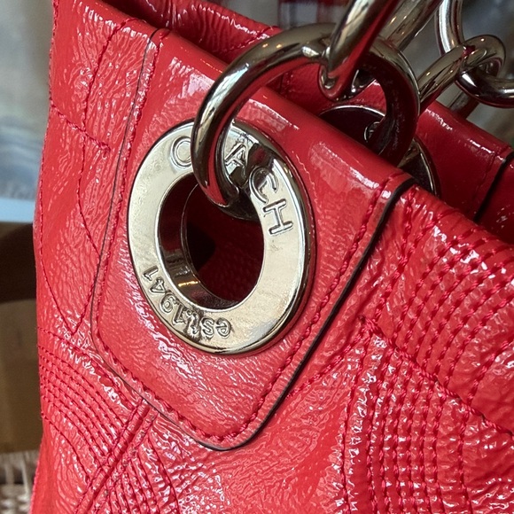 Coach Alex Op Art Patent Leather Tote Bag - Picture 3 of 11